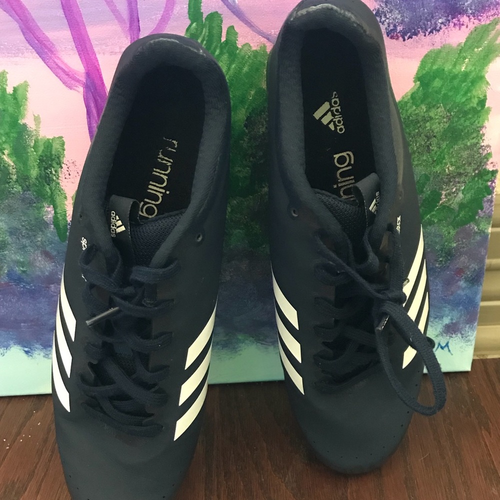 Soccer cleats